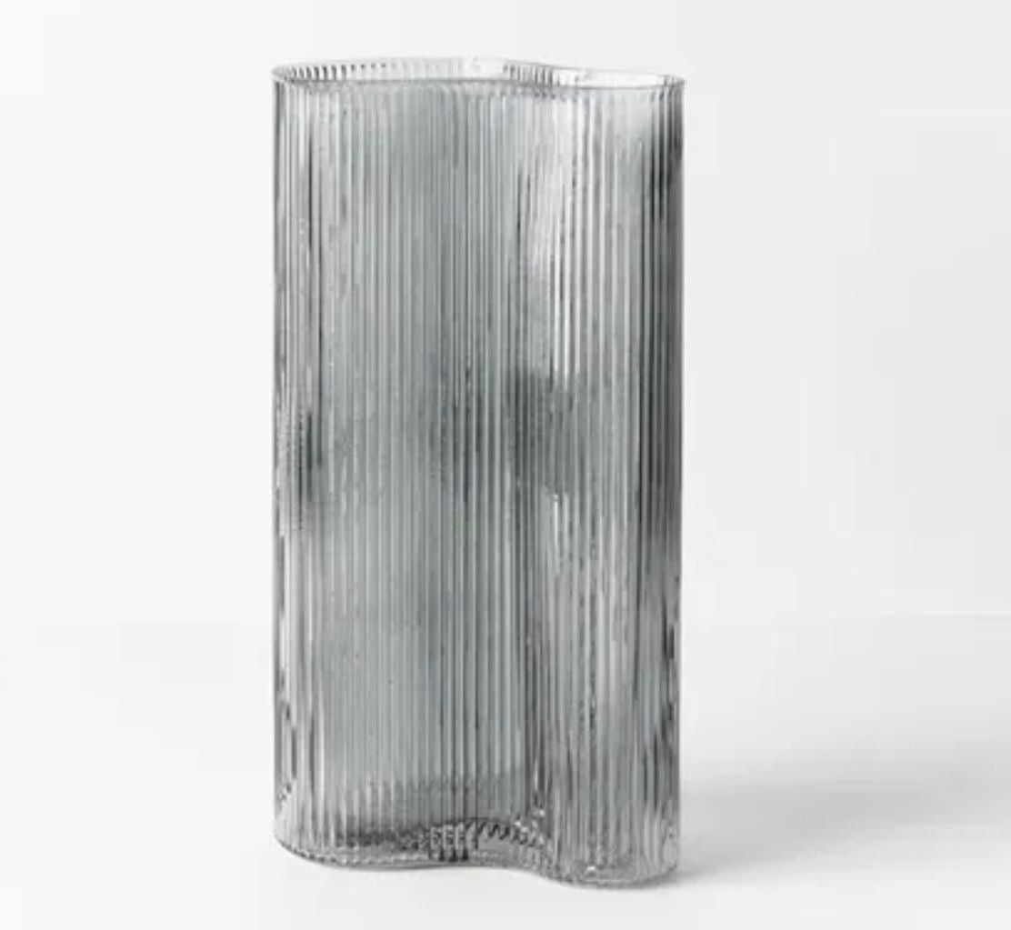 Ripple Curve Vase